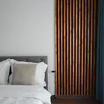 شقة Delulu Homes Coresi