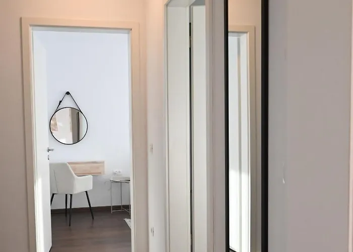 Delulu Homes Coresi Брашов